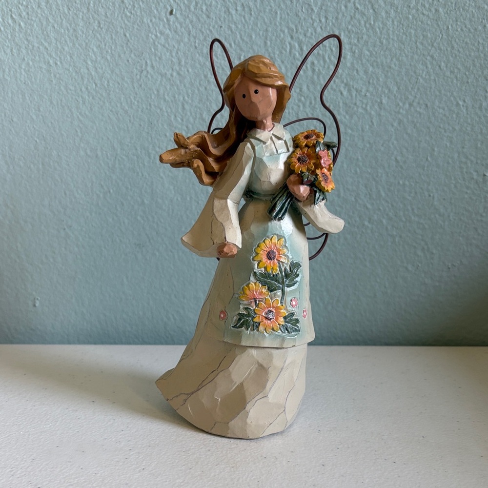 Ganz Hand-Painted Sunflower Angel Figurine Carved Wood Look 7.75”